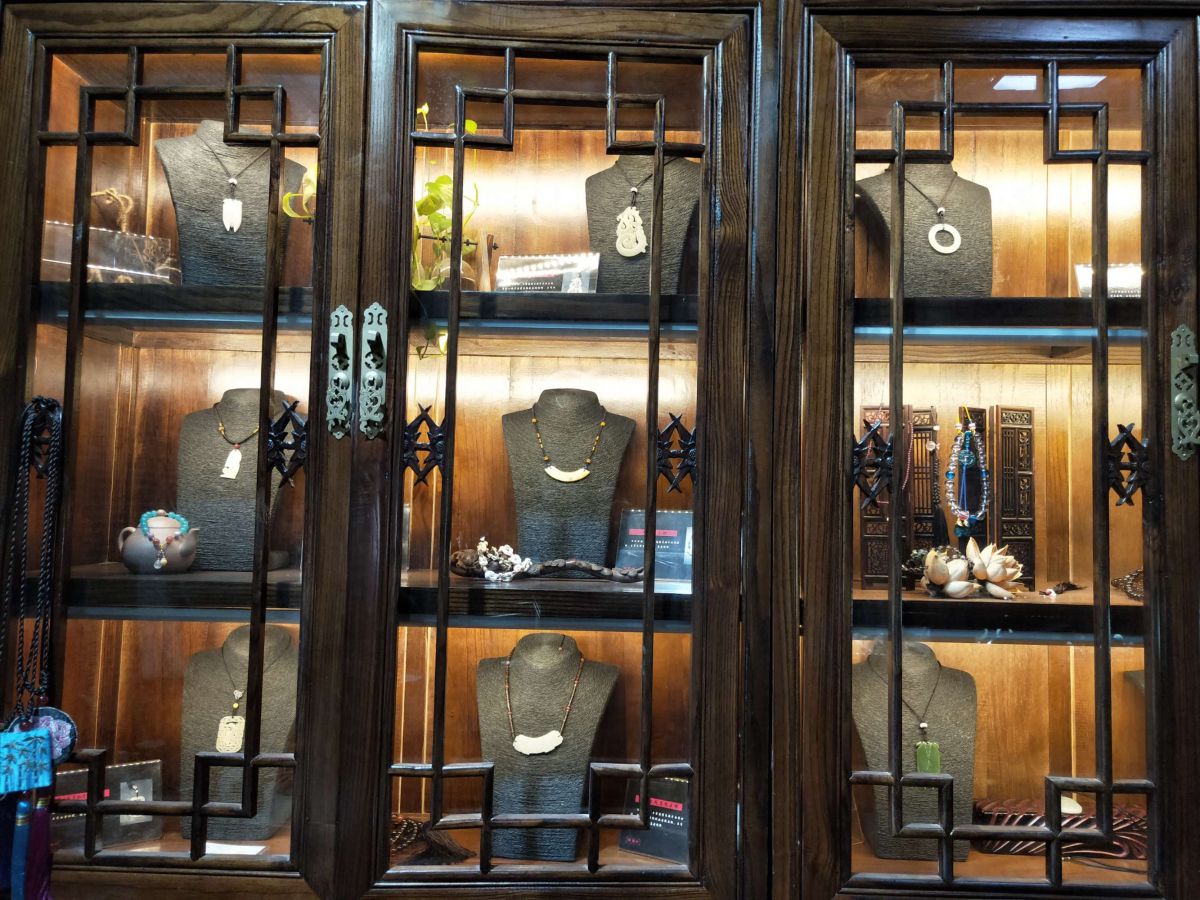 玉器的文化创意产品开发推广