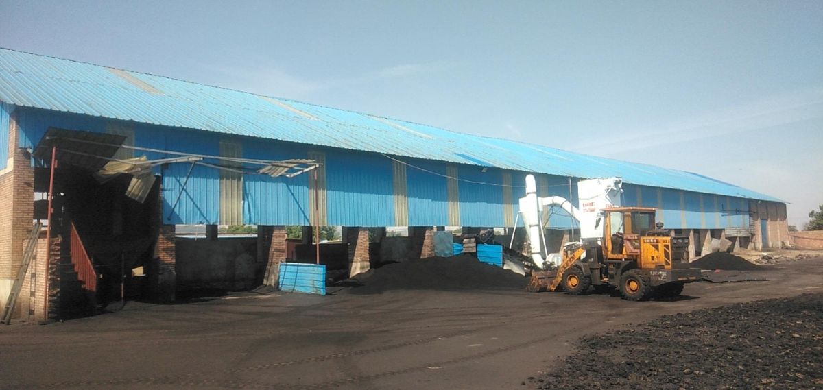 新型保水肥料的研发与生产